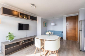 Urban View - 2BR w/ Wifi, AC, Gym, Metro